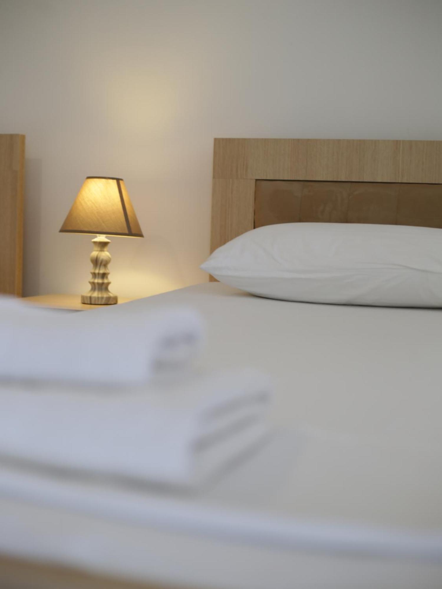 On The Rocks Bed and Breakfast Κηπαρό Εξωτερικό φωτογραφία
